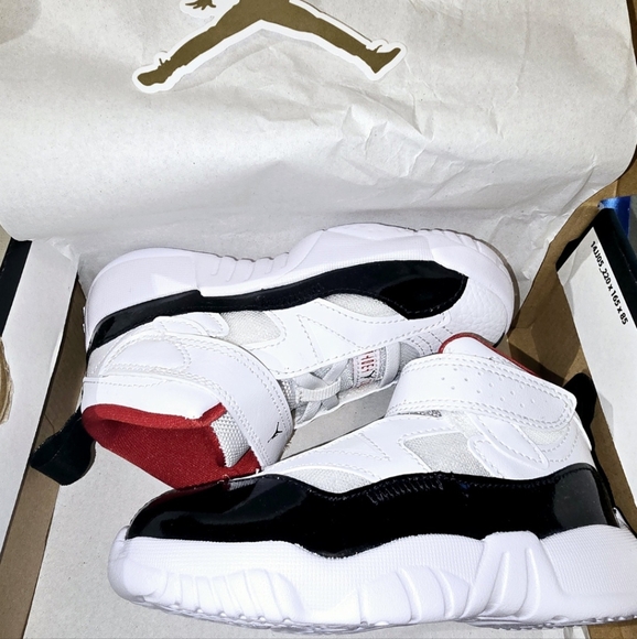 Jordan Jumpman Two Trey Lifestyle/SummerBasketball Shoes Size 7C Toddler For - Picture 4 of 11